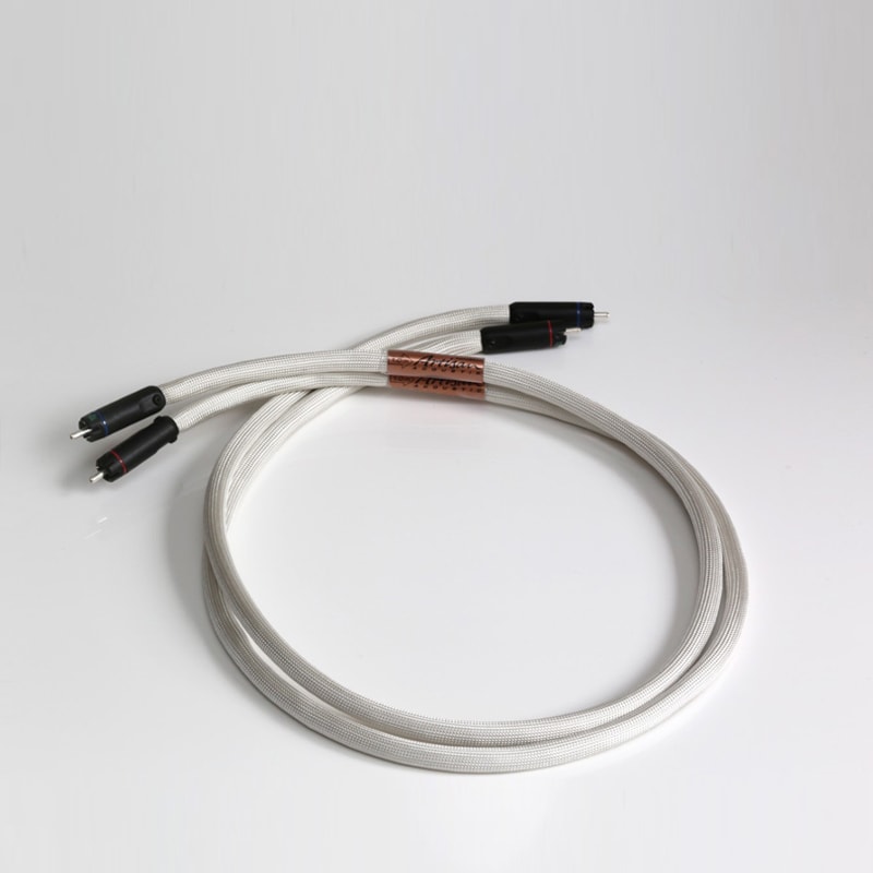 ARTISAN ACOUSTIC -HANDCRAFTED PURE SILVER AEROGRAM RCA INTERCONNECTS
