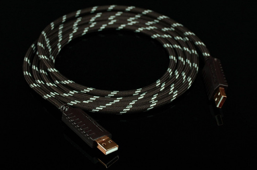 UM-3 HIGH SPEED USB CABLE